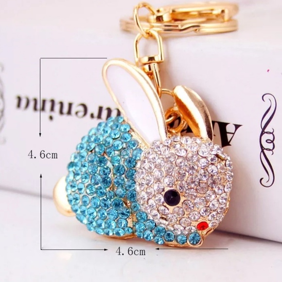 Blue bunny purse/keychain - Picture 2 of 3